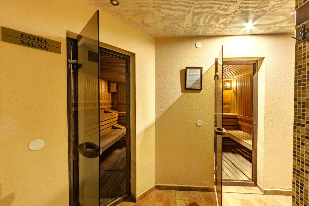 GRAND ROYALE 4*