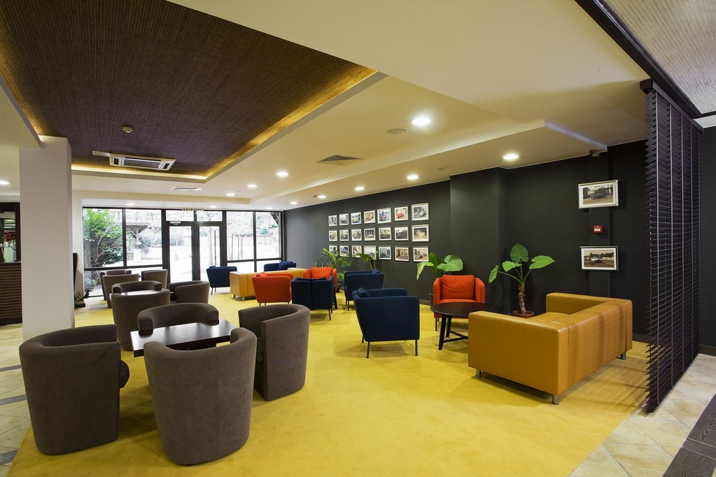 Casa Karina 4*