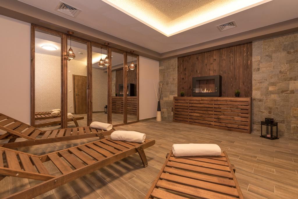 Hotel Lion 4*