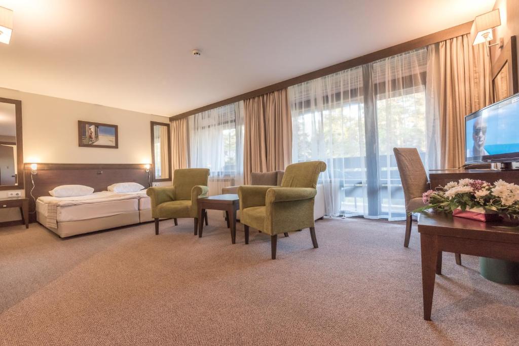 ХОТЕЛ ЛИОН 4*