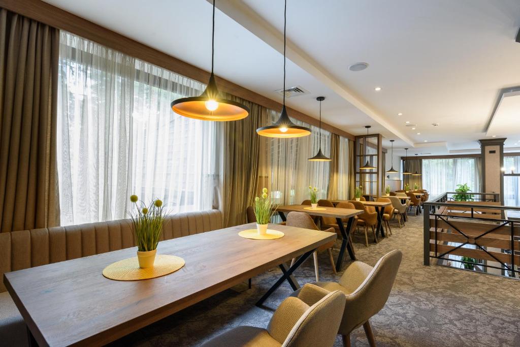 ХОТЕЛ ЛИОН 4*