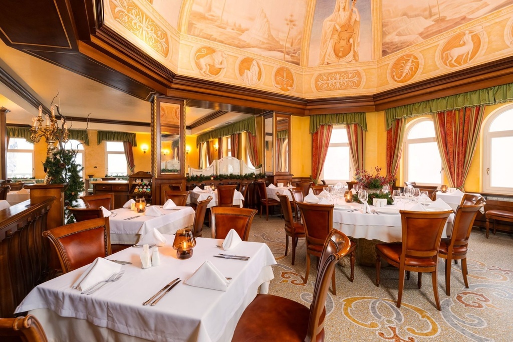 Hotel Festa Winter Palace 5*